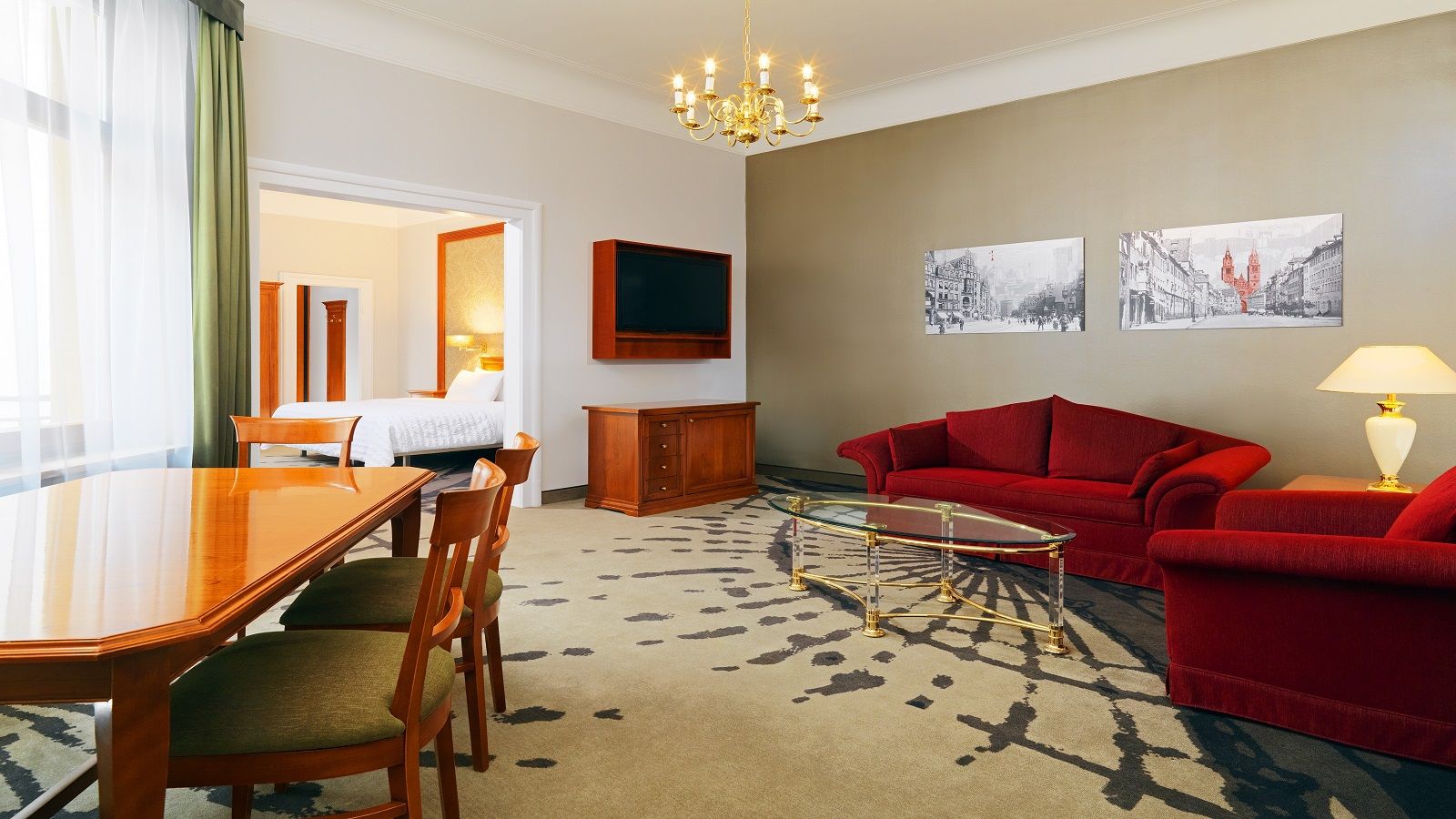 Grand Deluxe King Hotelzimmer des Le Méridien Grand Hotel Nürnberg